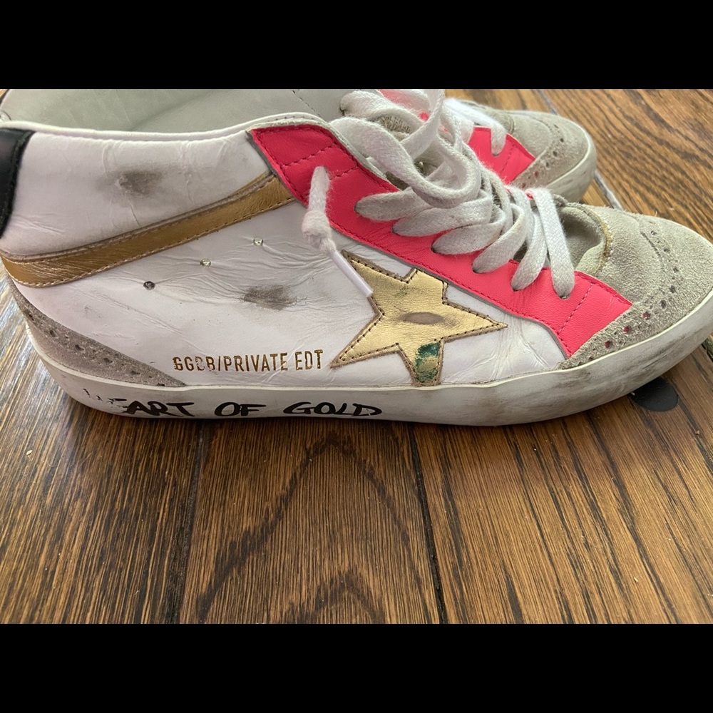 Golden Goode mid rise heart of gold. Sold out! Size 38